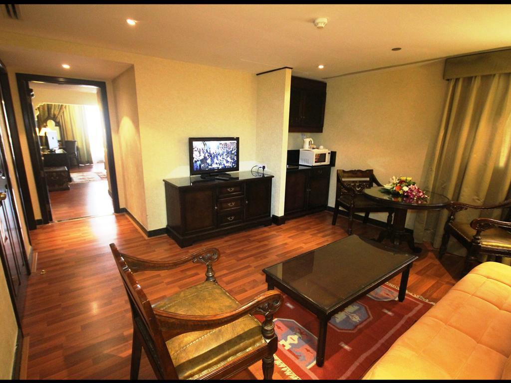 อาราเบียน คอร์ตยาร์ด โฮเทล แอนด์ สปา Hotel ดูไบ ภายนอก รูปภาพ