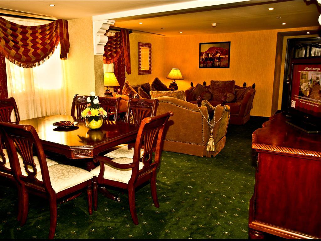อาราเบียน คอร์ตยาร์ด โฮเทล แอนด์ สปา Hotel ดูไบ ภายนอก รูปภาพ