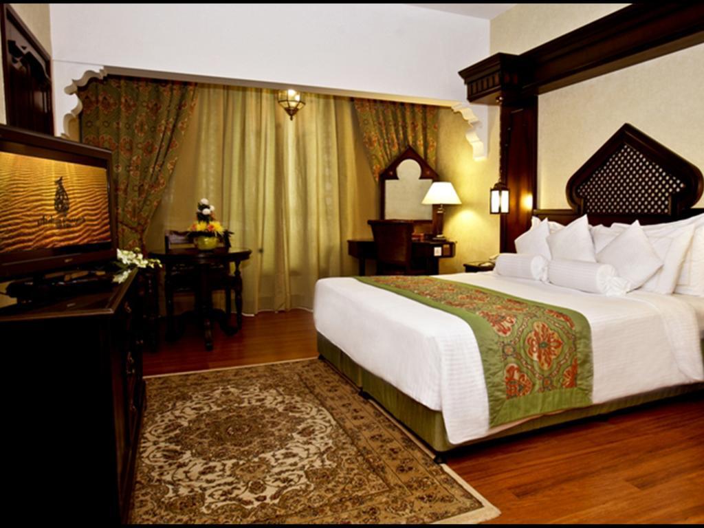 อาราเบียน คอร์ตยาร์ด โฮเทล แอนด์ สปา Hotel ดูไบ ห้อง รูปภาพ