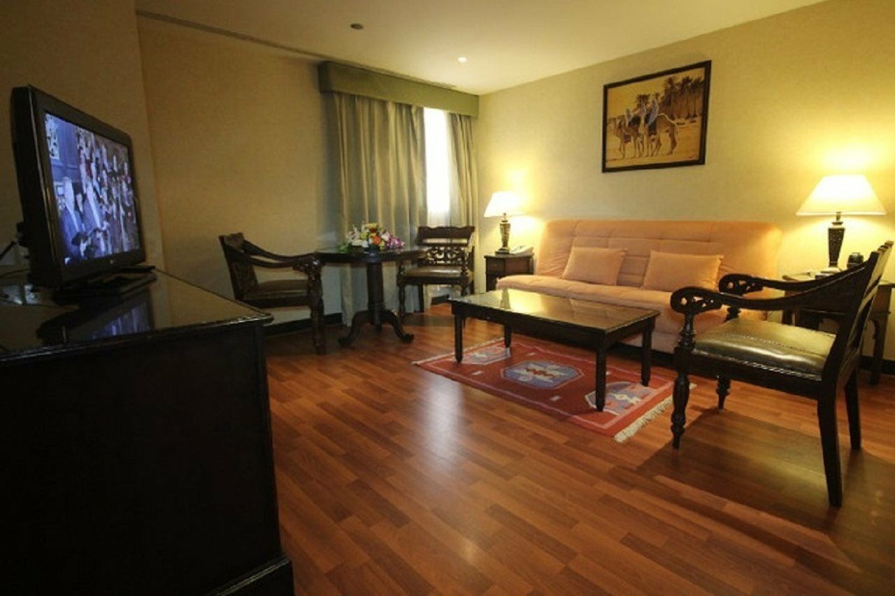 อาราเบียน คอร์ตยาร์ด โฮเทล แอนด์ สปา Hotel ดูไบ ภายนอก รูปภาพ